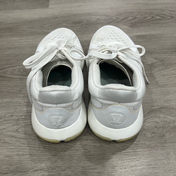 Lululemon Athletica Strongfeel Training Shoe Size 8 - Picture 5 of 9